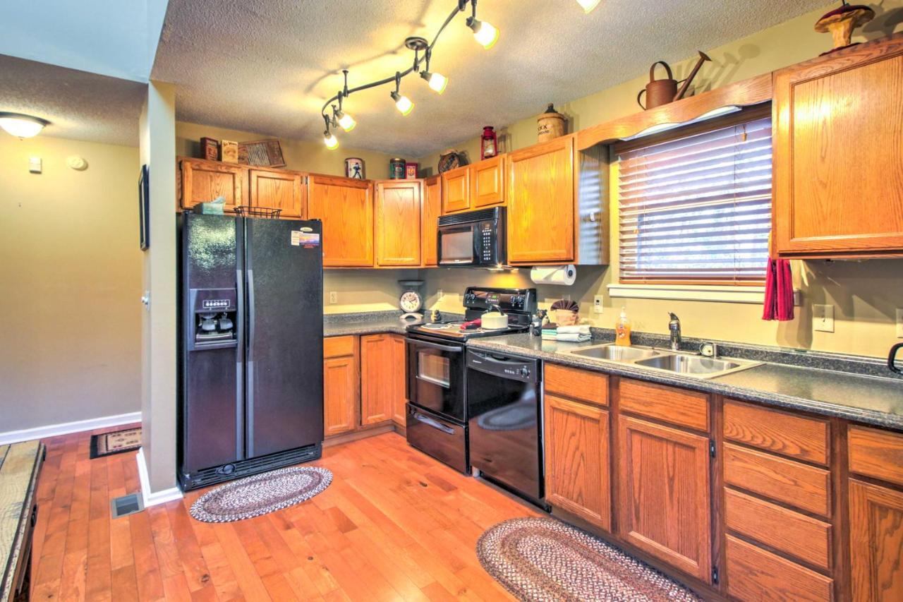 Tree Top Dream Cabin With Hot Tub In Gatlinburg! Villa Dış mekan fotoğraf
